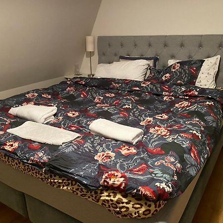 Hotel In Svalsaeter, Kallfors, Jaerna, Stockholm, 5 Min To Golf & 15 Min To Ytterjaerna Concerts Eksteriør billede