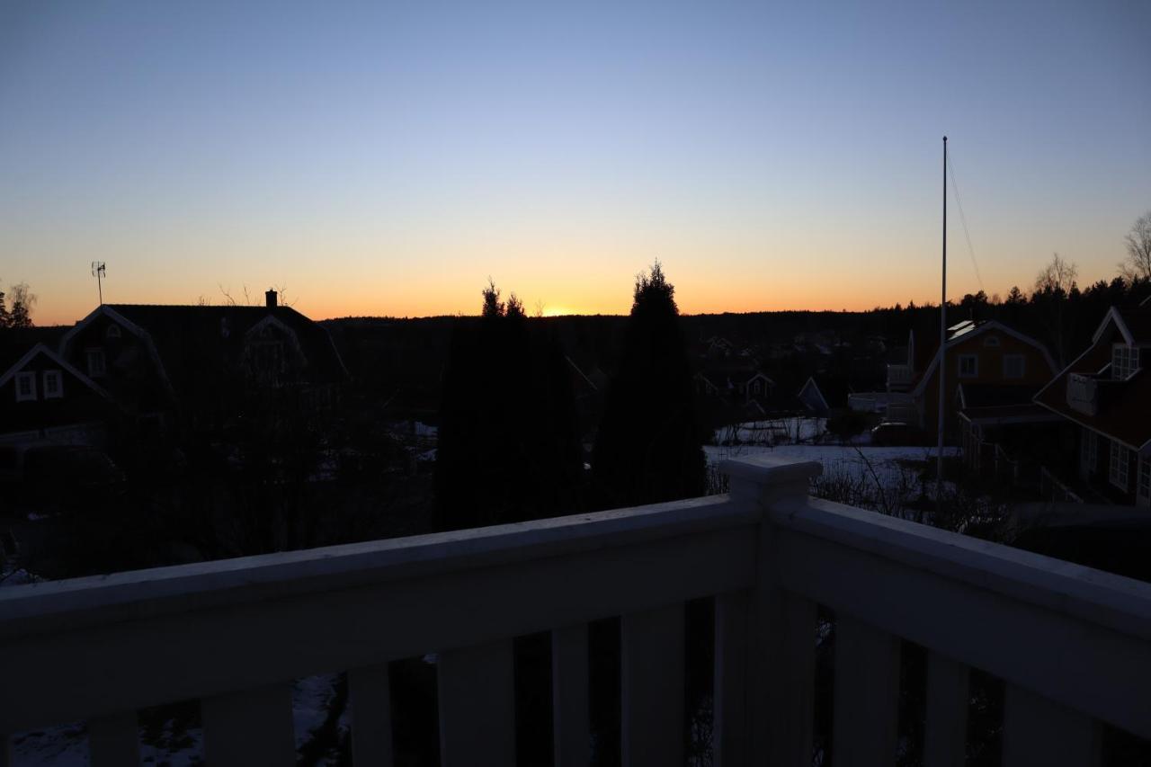 Hotel In Svalsaeter, Kallfors, Jaerna, Stockholm, 5 Min To Golf & 15 Min To Ytterjaerna Concerts Eksteriør billede