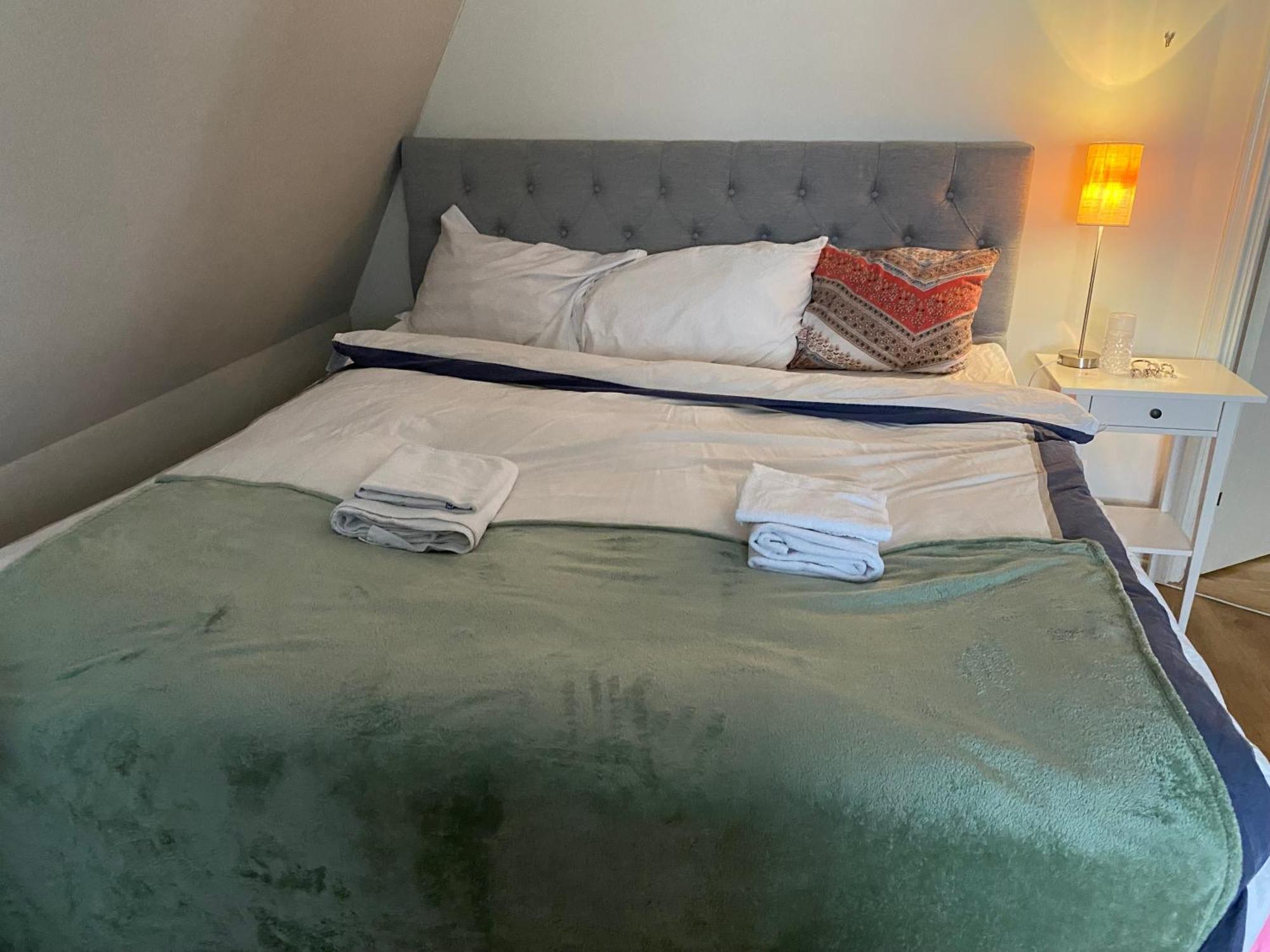 Hotel In Svalsaeter, Kallfors, Jaerna, Stockholm, 5 Min To Golf & 15 Min To Ytterjaerna Concerts Eksteriør billede